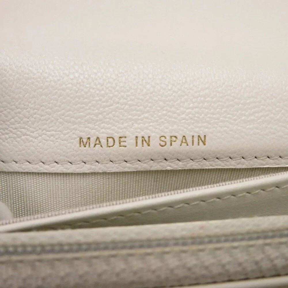 CHANEL White Lambskin Leather Logo Wallet - Picture 6 of 7